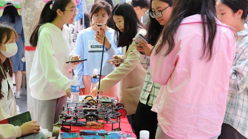 数字孪生引擎：构建未来工业的虚拟镜像